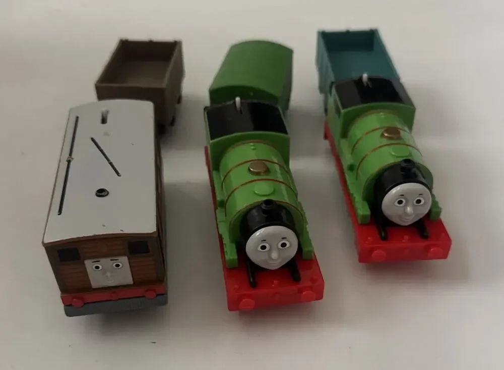 Thomas & Friends TrackMaster Motorized Percy Train Engine Freight Lot